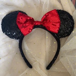 Disney Minnie Mouse Sequin Ears Headband